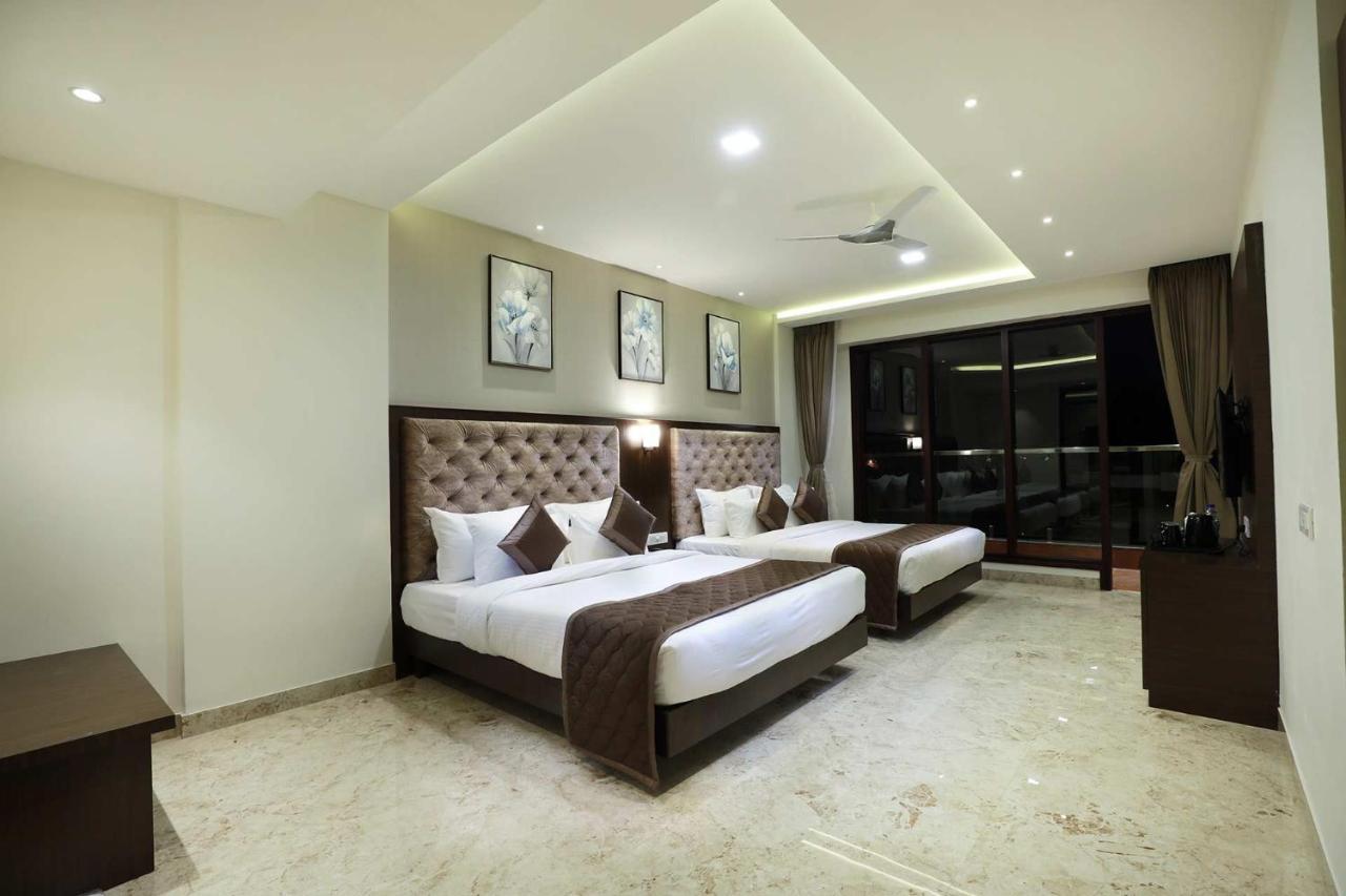 Tresca A Luxury Hotel Chikmagalur Bagian luar foto